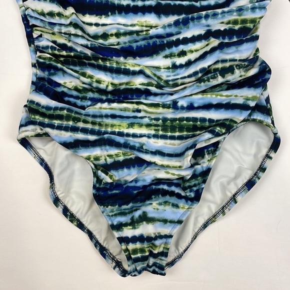 MIRACLESUIT Magicsuit Katrina Flower Child one piece - Picture 4 of 10